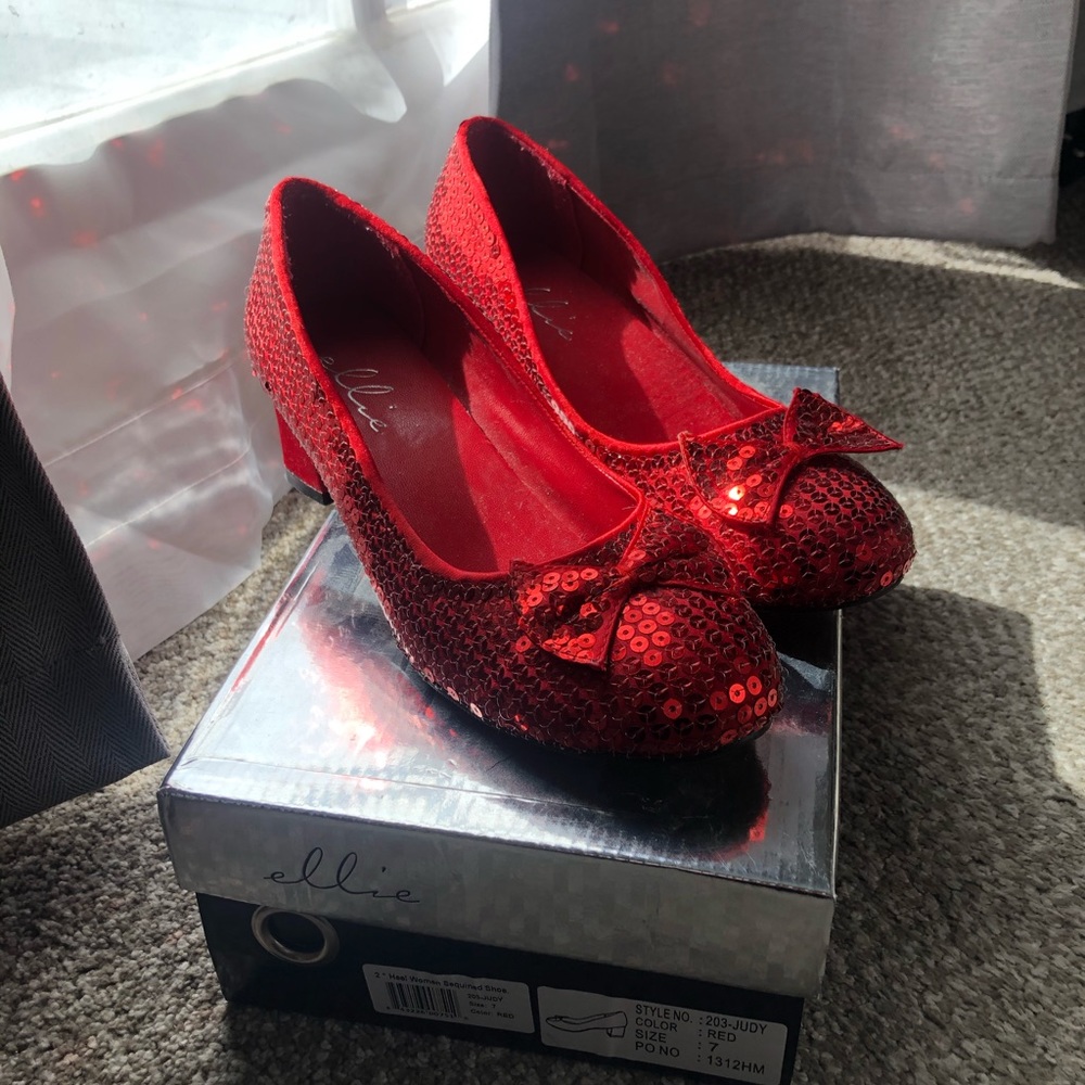 Red sequined 2” heels size 7